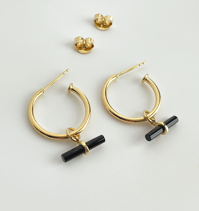 Stilla Gold Earrings - Black Onyx